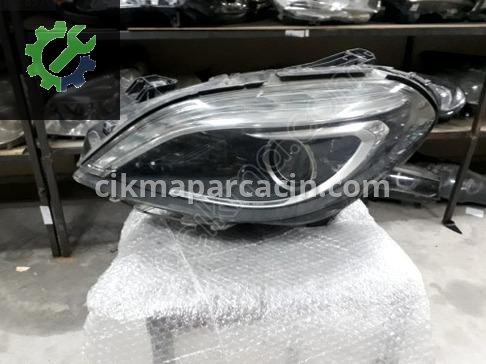 Mercedes-Benz B Serisi Sağ Ön Far çıkma parça