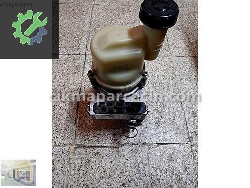Renault Symbol Direksiyon Pompası çıkma parça