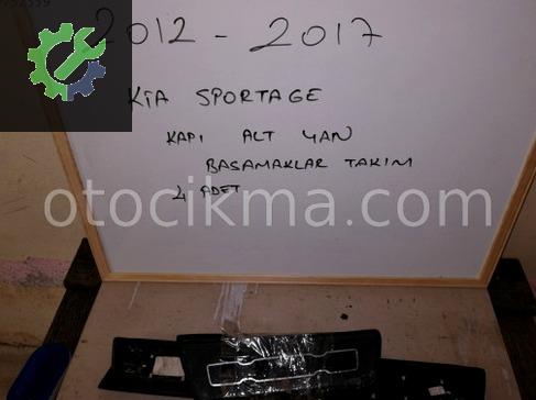 2014 – 2018 KİA SPORTAGE MARŞBİYEL ÜST BASAMAK KİA YAZISI