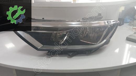 Volkswagen Passat Sol Ön Far çıkma parça