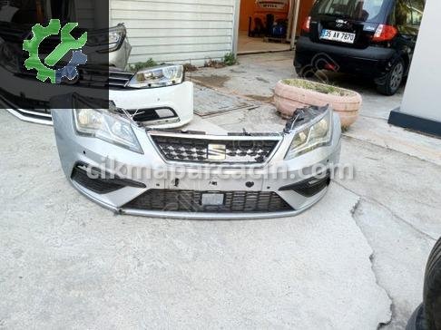 Volkswagen Golf Ön Tampon çıkma parça