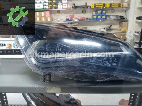 Seat Leon Sol Ön Far çıkma parça