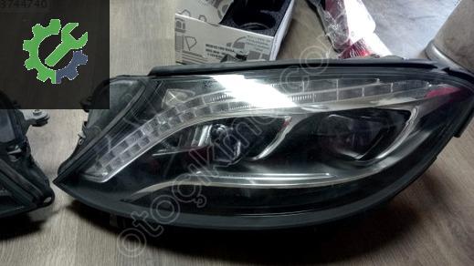 Mercedes-Benz E Serisi Sol Ön Far çıkma parça