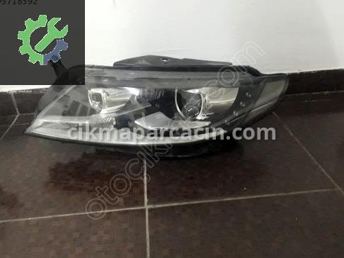 Volkswagen Passat Sol Ön Far çıkma parça