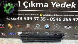 2015-2018 VW Jetta Ön Tampon Orta Izgara Parçası