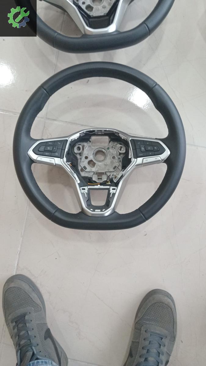 Audi A3 Far çıkma parça