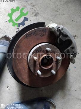 Ford Focus Taşıyıcı çıkma parça