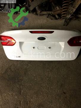 Ford Focus Bagaj Kapağı çıkma parça
