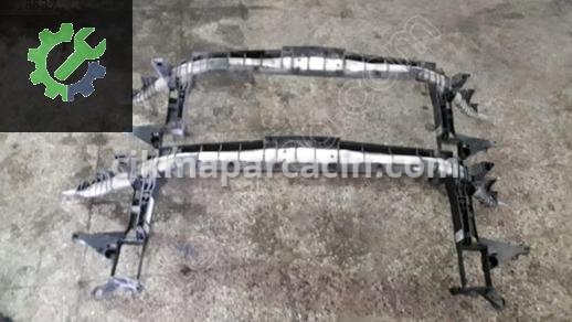 Mercedes-Benz CLA Ön Panel çıkma parça
