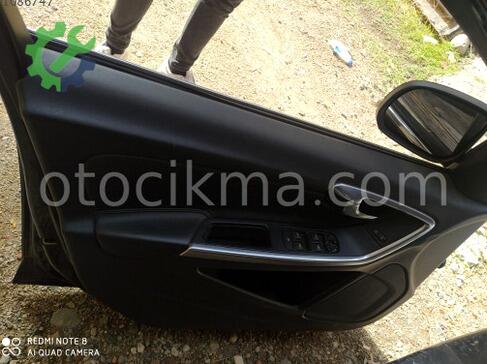 Volvo S60 Sol Ön Kapı çıkma parça