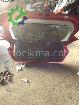 Ford Focus Bagaj Kapağı çıkma parça