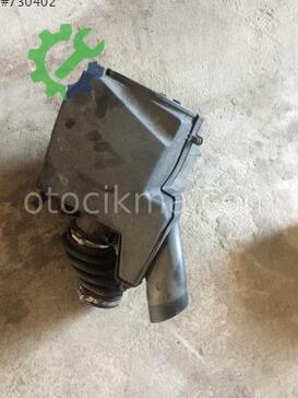 Ford Focus Ön Cam Izgarası çıkma parça