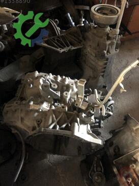 Nissan Qashqai Otomatik Şanzıman çıkma parça