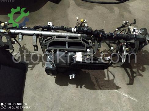 Nissan Qashqai Kalorifer çıkma parça