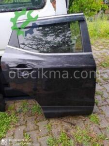 Nissan Qashqai Sağ Arka Kapı Çıkma
