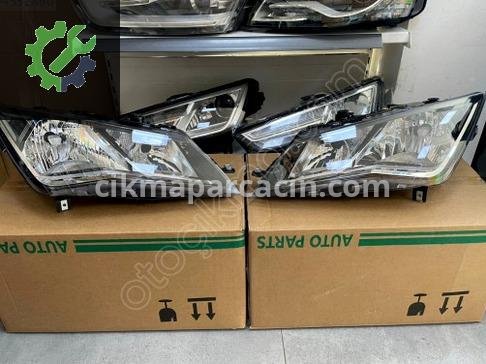 Seat Leon Sağ Ön Far çıkma parça