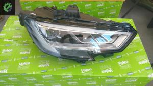 8V0941034 Audi A3 8V Sağ Matrix Led Far (2017/2020)