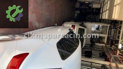 Seat Leon Bagaj Kapağı 2017SEATLEON çıkma parça