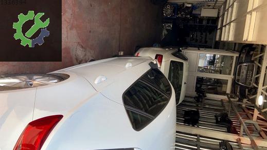 2017 seat leon beyaz arka kasa