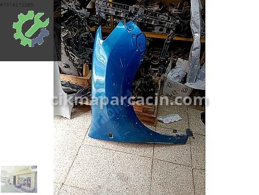 Dacia Sandero Sağ Ön Çamurluk çıkma parça