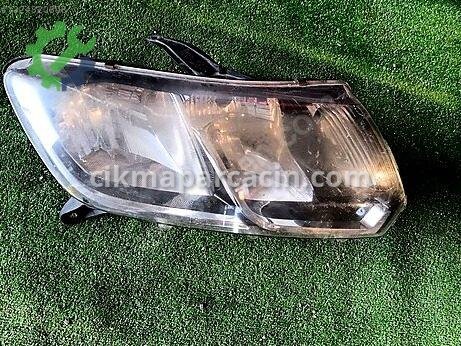 Renault Symbol Sağ Ön Far çıkma parça