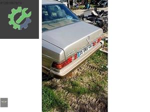 201 kasa Mercedes 190 arka bagaj kapaği