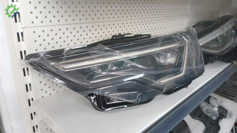 Audi S Serisi Sol Ön Far çıkma parça