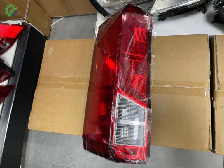 Volkswagen Crafter Sol Stop çıkma parça