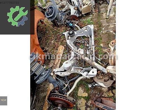 Mercedes-Benz CLA Ön Travers çıkma parça