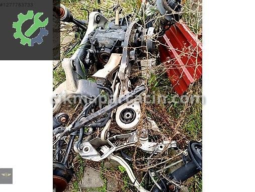 Mercedes-Benz CLA Ön Travers çıkma parça