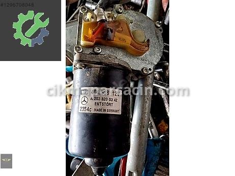 Mercedes-Benz CLA Silecek Motoru çıkma parça