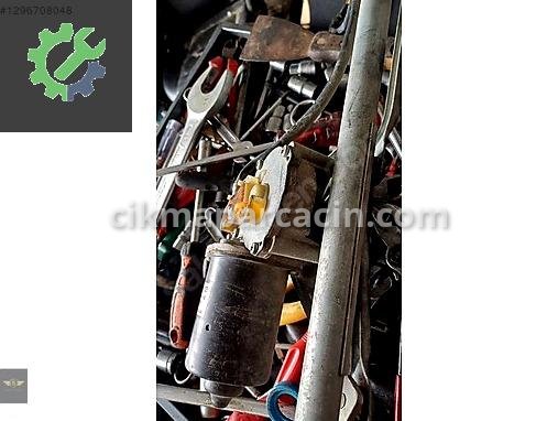 Mercedes-Benz CLA Silecek Motoru 8200342 çıkma parça