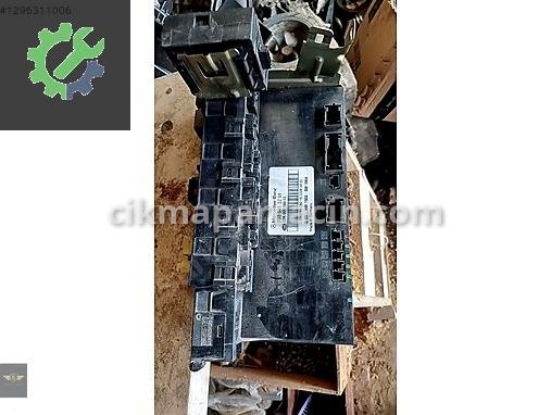 Mercedes-Benz CLA Sam Beyni 2035453201 çıkma parça