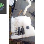 203 mercedes silgeç suyu deposu 2038600560