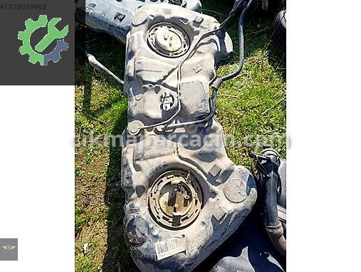 Mercedes-Benz C Serisi Yakıt Deposu çıkma parça