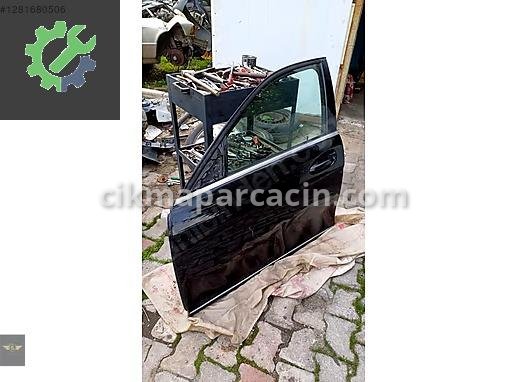 Mercedes-Benz CLA Sol Ön Kapı çıkma parça