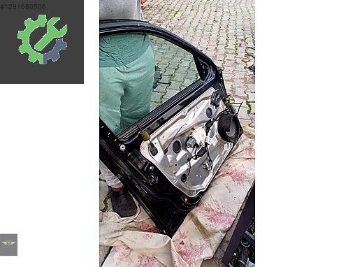 204 kasa Mercedes sol ön kapı siyah