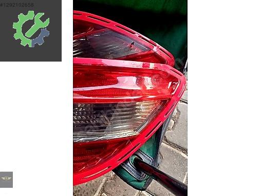 204 kasa mercedes c kasa sol arka stop ledsiz A 204 820 29 64