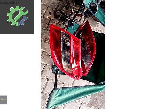 204 kasa mercedes c kasa sol arka stop ledsiz A 204 820 29 64