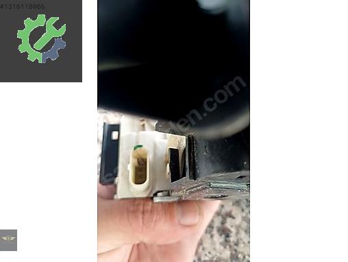 204 kasa mercedes sol ön kapı iç kilit A2047202735