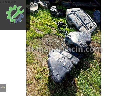 Mercedes-Benz CLA Depo Kapağı çıkma parça