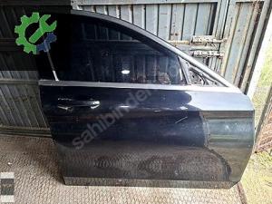 205 kasa Mercedes c class sağ ön siyah kapı