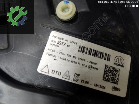 Peugeot 208 Sol Ön Far 9850597780 çıkma parça