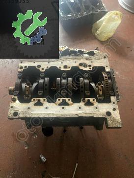 2004 Volkswagen Passat Motor Takozu Çıkma Parça Ankara