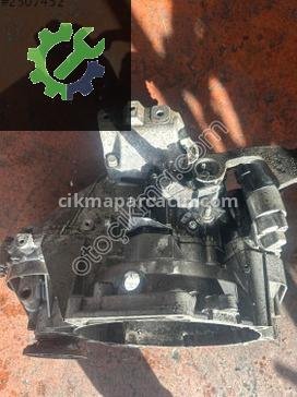 Volkswagen Caddy Şanzıman çıkma parça