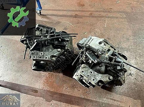 2020 Volkswagen Passat Şanzıman Yağları Çıkma Parça Ankara