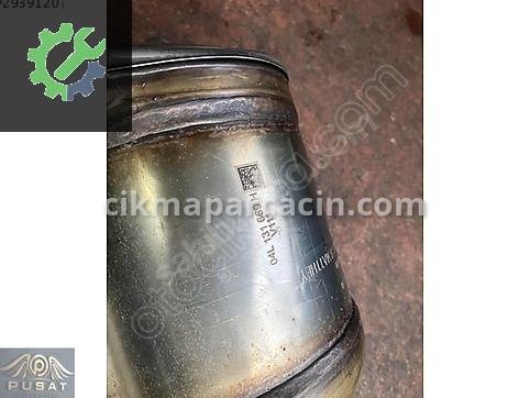 Audi A4 Katalitik Konvertör 04L131669 çıkma parça