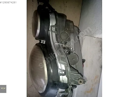 210 kasa Mercedes orijinal 2 ön far hella marka