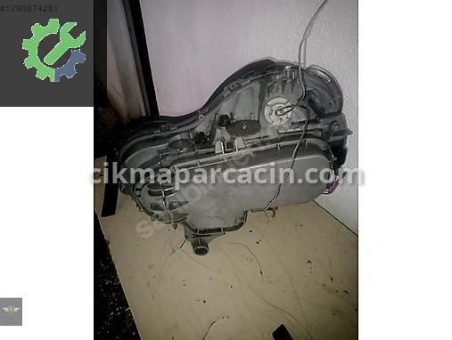 Mercedes-Benz EQA Sol Ön Far çıkma parça