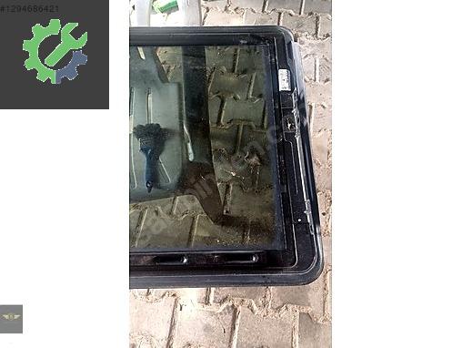 210 kasa mercedes Eserisi sanruf camı